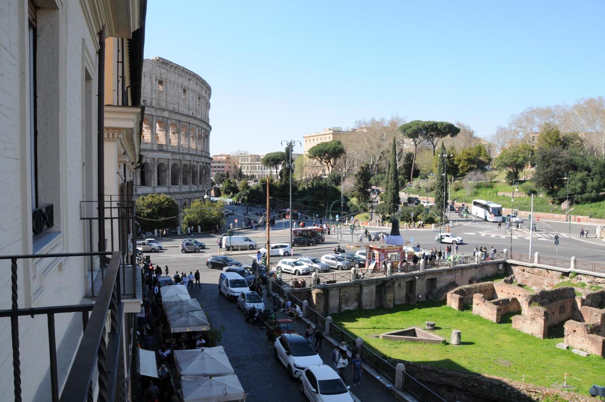 A Casa Di Lu, Al Colosseo - Guest House Roma Dış mekan fotoğraf