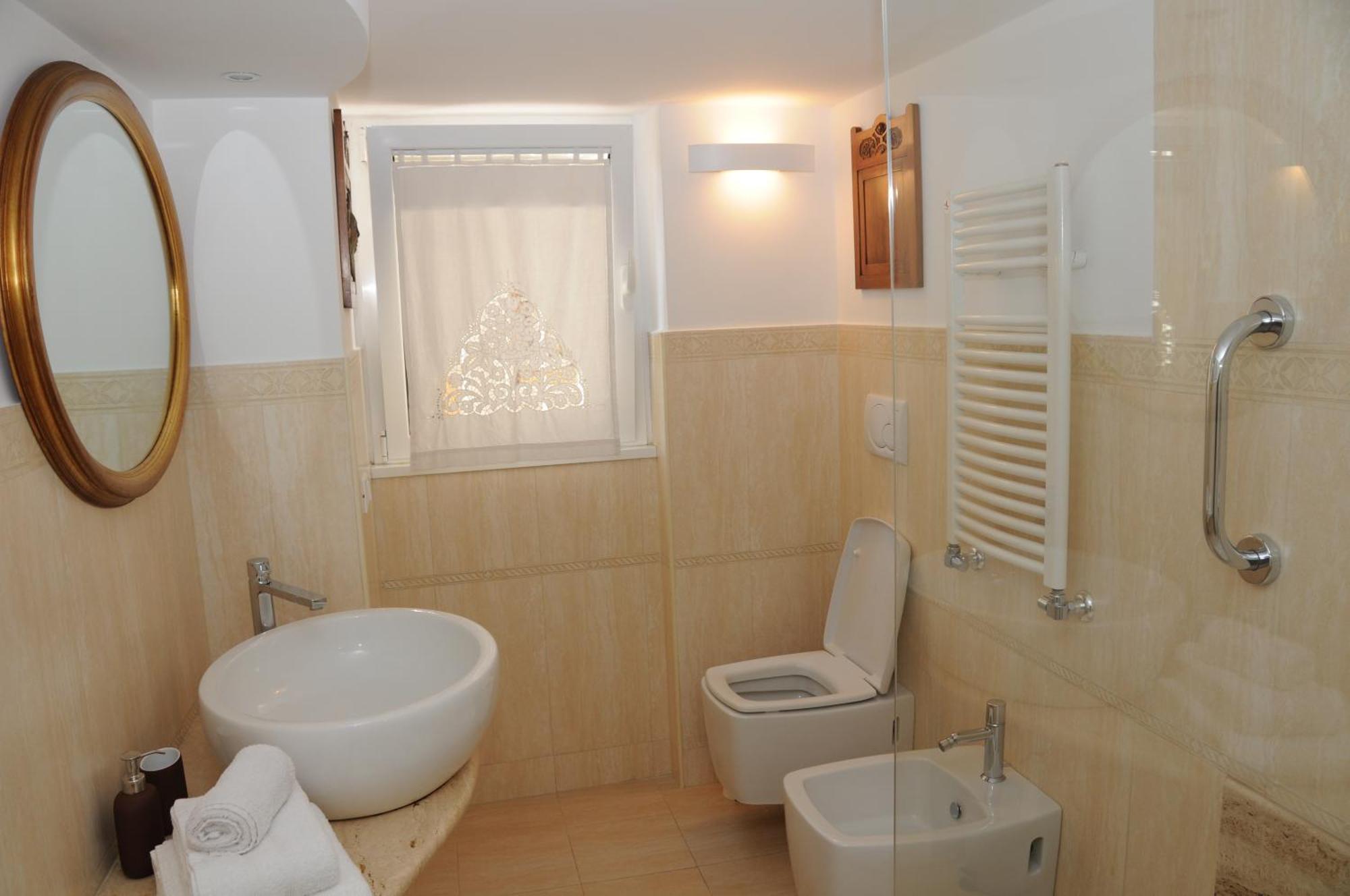 A Casa Di Lu, Al Colosseo - Guest House Roma Dış mekan fotoğraf