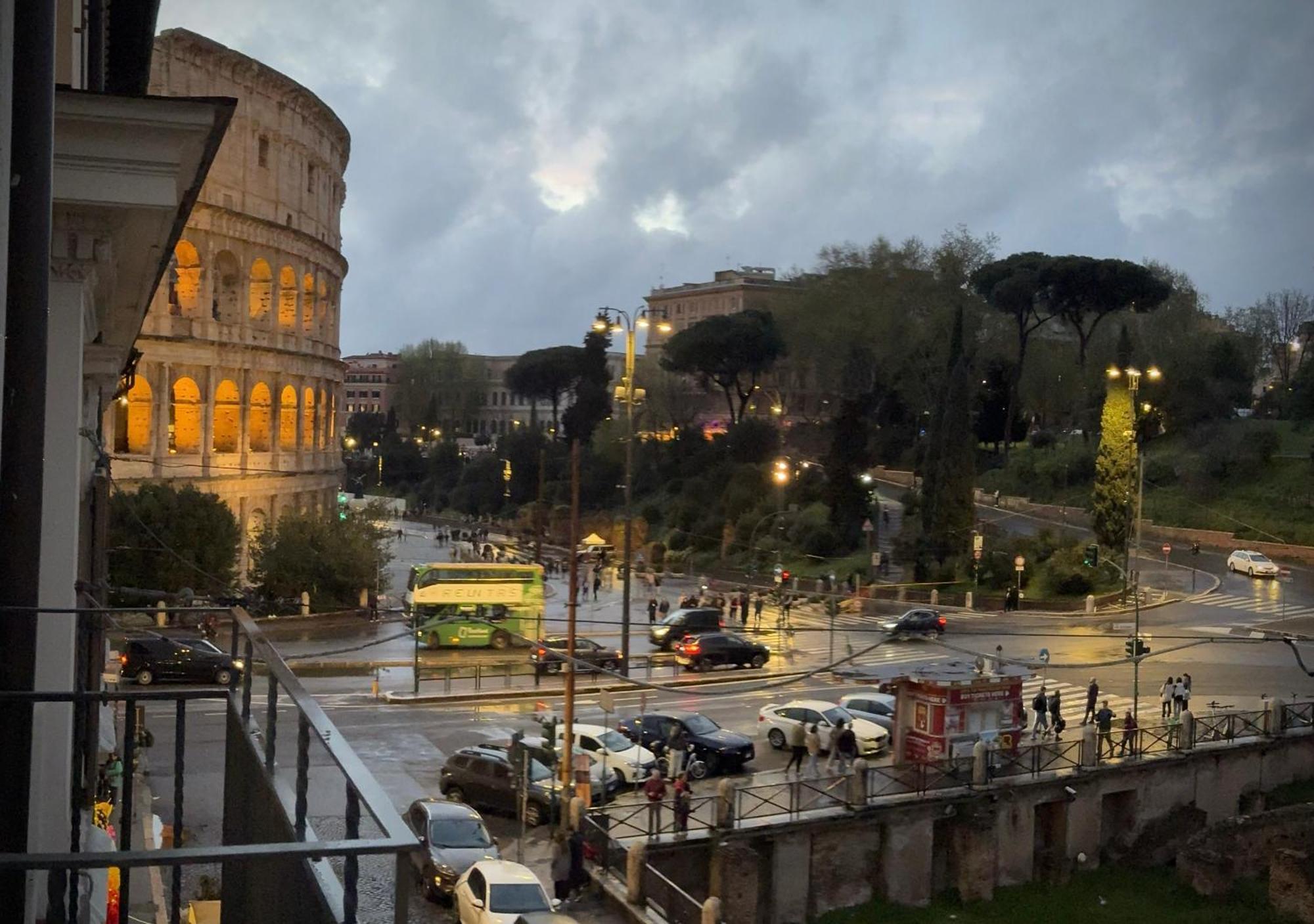 A Casa Di Lu, Al Colosseo - Guest House Roma Dış mekan fotoğraf